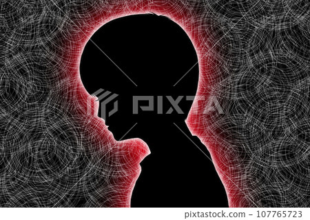 男孩有憤怒的感覺 107765723