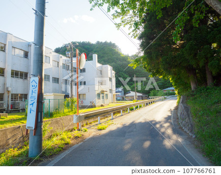 country road country road 107766761