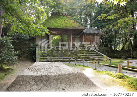法然院，京都的一座古老寺廟 107770237