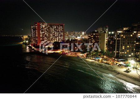 威基基海灘夜視圖 威基基海灘夜視圖 107770844