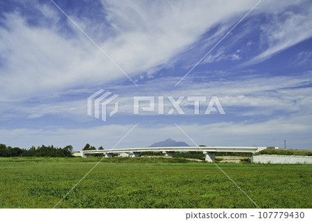 Kirishima Mountain Range and Miyakonojo Shibushi Road Autumn R5 107779430