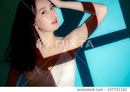 Beauty of young women 107781182