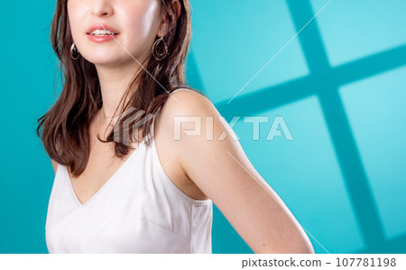 Beauty of young women 107781198