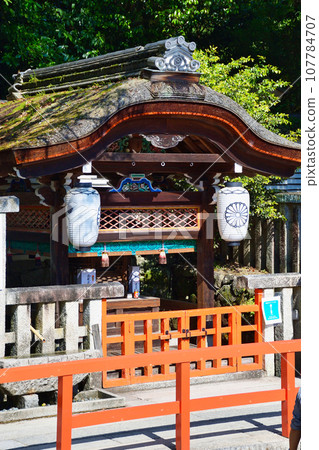Kyoto Shimogamo Shrine Inoue Shrine (Mitarai Shrine) 107784707