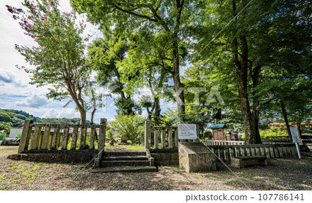A view of Kukurimiya, the legendary place where Emperor Keiko visited Otohime in the Nihon Shoki. 107786141