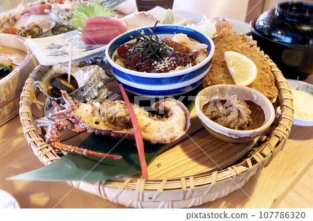 Ise lobster seafood set meal at Okage Yokocho in Ise-Shima, Mie Prefecture 107786320