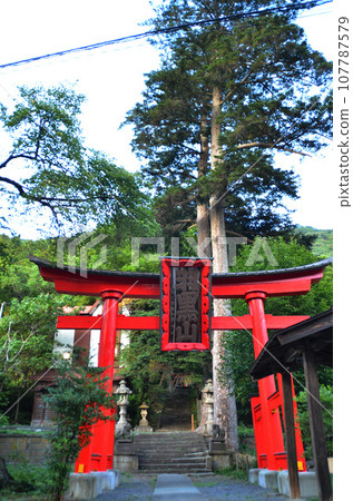 Otorii of Hagurosan Yukami Shrine, a power spot in Aizuwakamatsu City, Fukushima Prefecture 107787579