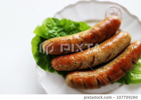 fried sausage 107789260