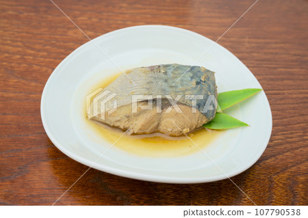 用鯖魚燜鯖魚 107790538