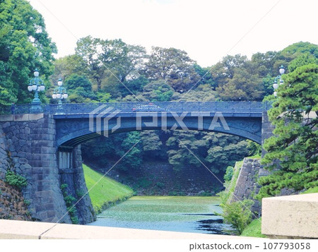 Tokyo Nijubashi Imperial Palace main gate iron bridge September Tokyo Nijubashi Imperial Palace main gate iron bridge September 107793058