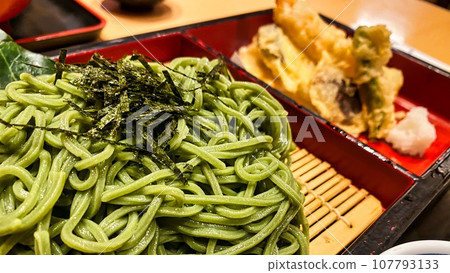 茶蕎麥麵和天婦羅套餐 107793133