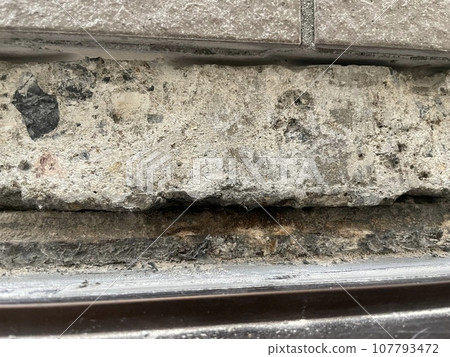 Tile base deteriorated due to water leakage 107793472