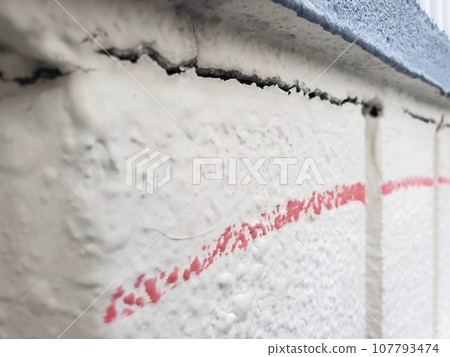 ALC structural crack 107793474