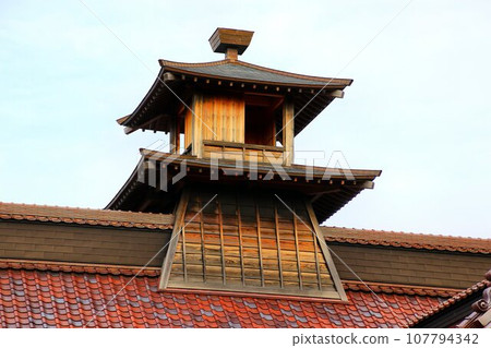 The Hakodate Magistrate's Office, located in the star-shaped castle [Goryokaku], was the scene of the Hakodate War, the last battle of the Boshin War. 107794342