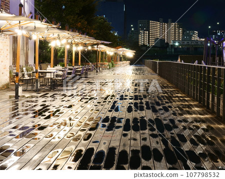 Night plaza after the rain Night plaza after the rain 107798532