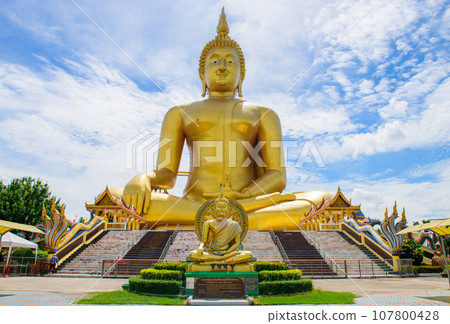 Buddha Hand Big Buddha Wat muang,Angthong,Thailand 107800428