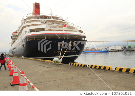 Luxury cruise ship Nippon Maru calls at port Luxury cruise ship Nippon Maru calls at port 107801051