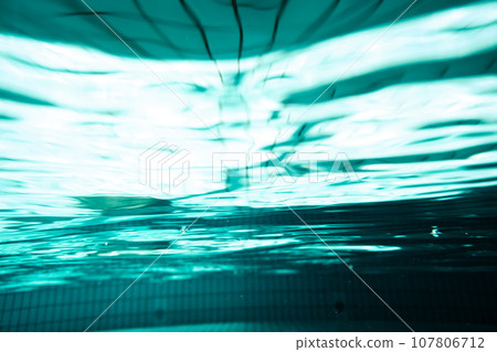 室內游泳池 室內游泳池 107806712