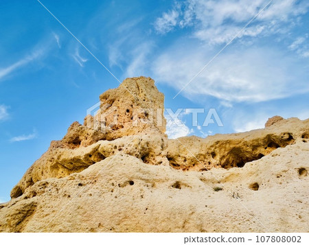 Reef formation from sandstone on the coast.Algar Seco, Carvoeiro. 107808002