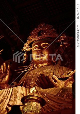 如意輪觀音像(奈良縣奈良市東大寺大佛殿/雜誌町) 如意輪觀音像(奈良縣奈良市東大寺大佛殿/雜誌町) 107808327