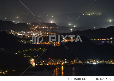 從九份的夜景 從九份的夜景 107809300