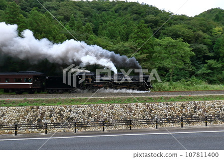 一列火車 107811400