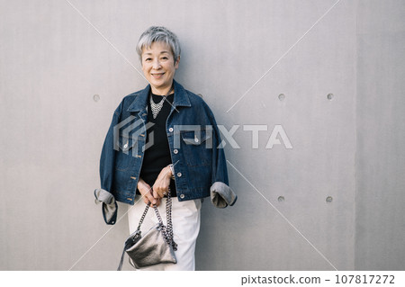 Elegant Japanese woman with gray hair Elegant Japanese woman with gray hair 107817272