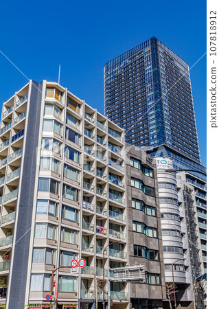 [Urban landscape of Tokyo] Urban landscape around Ochanomizu Water Terrace 107818912