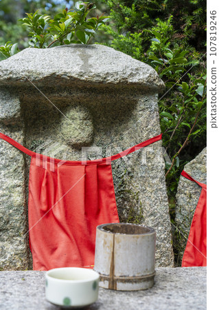 Hosenin Jizo statue (Ohara, Sakyo Ward, Kyoto City) Hosenin Jizo statue (Ohara, Sakyo Ward, Kyoto City) 107819246