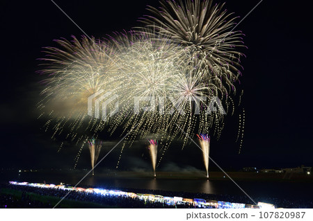 Chikugo River Firework Display Chikugo River Firework Display 107820987