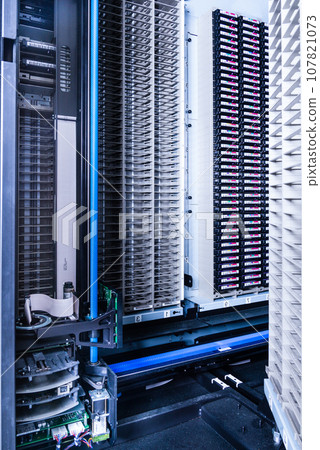 robotic data storage solution for enterprise cloud robotic data storage solution for enterprise cloud 107821073