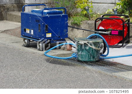 High pressure washing machine for cleaning roofs and walls High pressure washing machine for cleaning roofs and walls 107825495