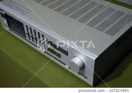 jvc ax-50. integrated amplifier sound amplifier class super A. Vintage equipment from the 80s. 107825865