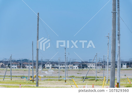 住宅用地面積 107829360