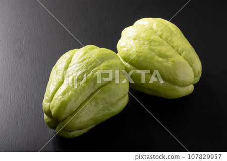 Hayato Umi Hayatouli 107829957