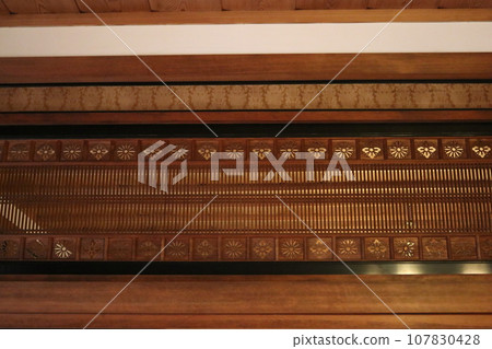 Column space 107830428