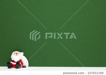 green background with santa claus green background with santa claus 107832389