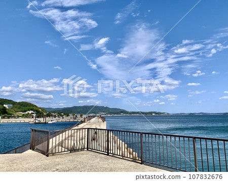 Miyazaki fishing port and embankment fishing spot <Kira Sunrise Park/Nishio City, Aichi Prefecture> 107832676