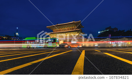 Heunginjimun Gate at night the historical architecture in the city nearby Dongdaemun design plaza. 107834821