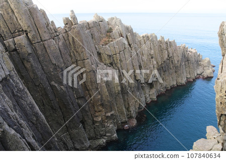 Echizen Coast Tojinbo Oike (cove) Echizen Coast Tojinbo Oike (cove) 107840634