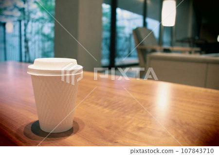 Hotel lounge 107843710