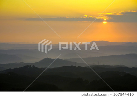 日出 6326 日出 6326 107844410