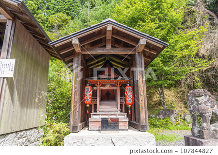Shusse Inari Shrine Fukuishi Okami (Ohara, Sakyo Ward, Kyoto City) 107844827
