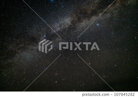 Milky Way flowing through the night sky 1 107845282
