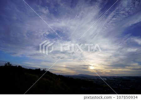 Weather phenomenon of two suns and phantom sun Weather phenomenon of two suns and phantom sun 107850934