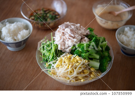 冰鮮豬肉涮鍋 107850999