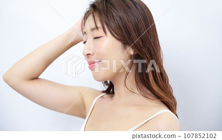 Female portrait beauty image Female portrait beauty image 107852102