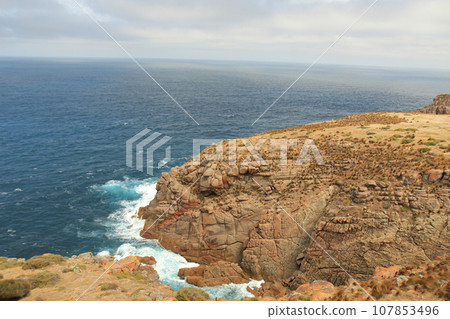 View of Kangaroo Island coast View of Kangaroo Island coast 107853496