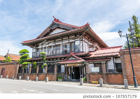 青森縣五所川原市，晴天的太宰治紀念館“書生館” 107857179