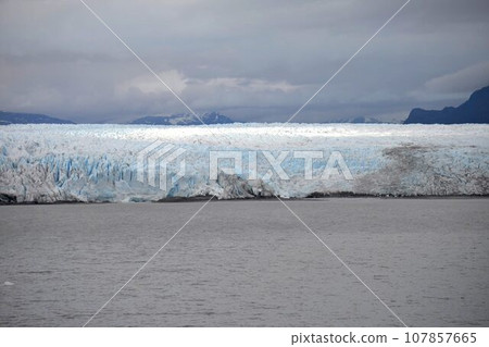 智利，南緯40度，巴塔哥尼亞峽灣，皮奧十一冰川 107857665